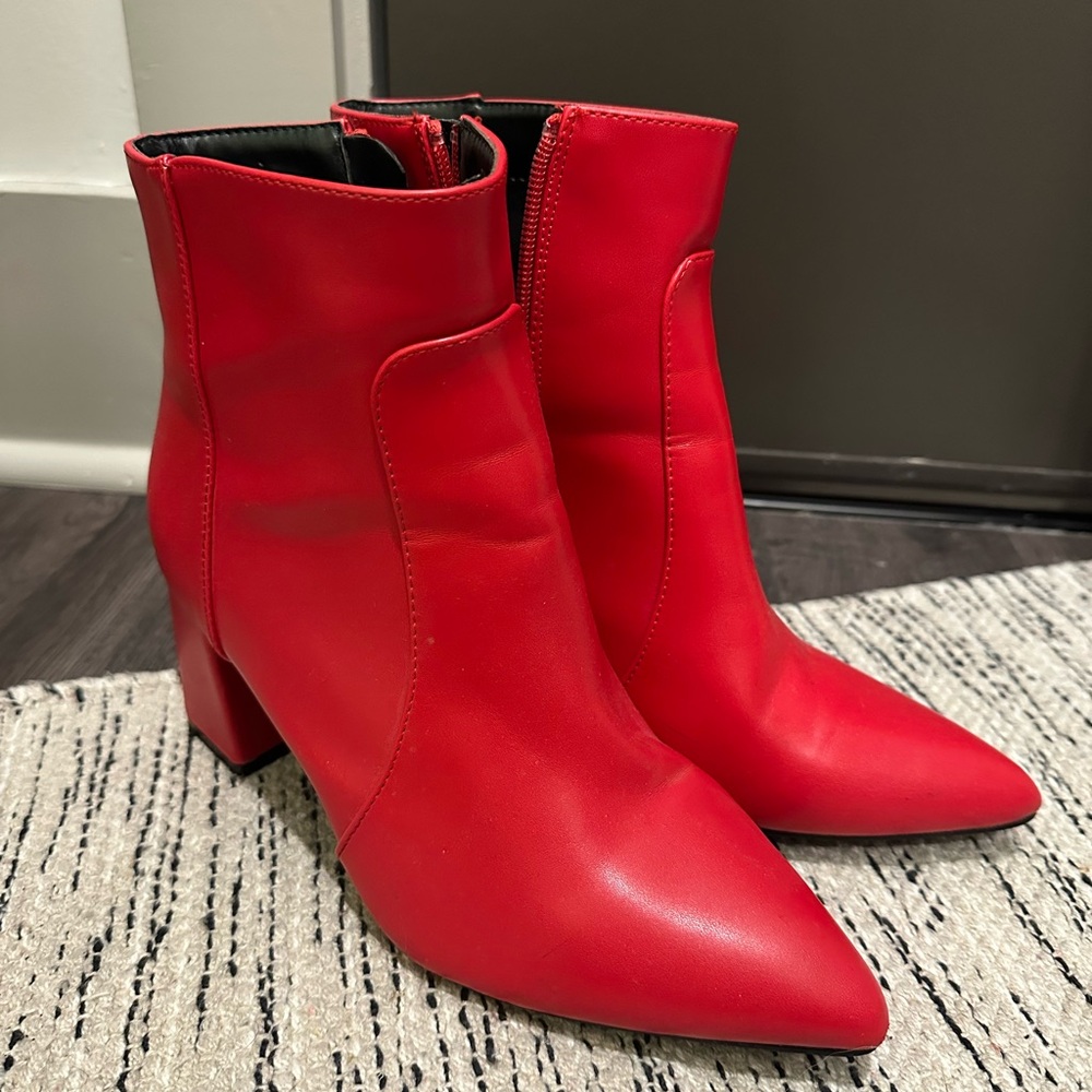 Chic Red Ankle Boots for Women